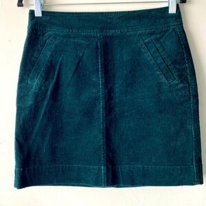 Ann Taylor LOFT Dark Green Corduroy Mini Skirt Size 2